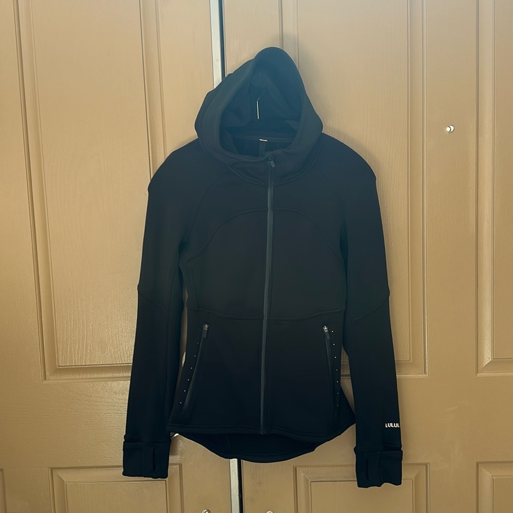 Lululemon jacket with hood